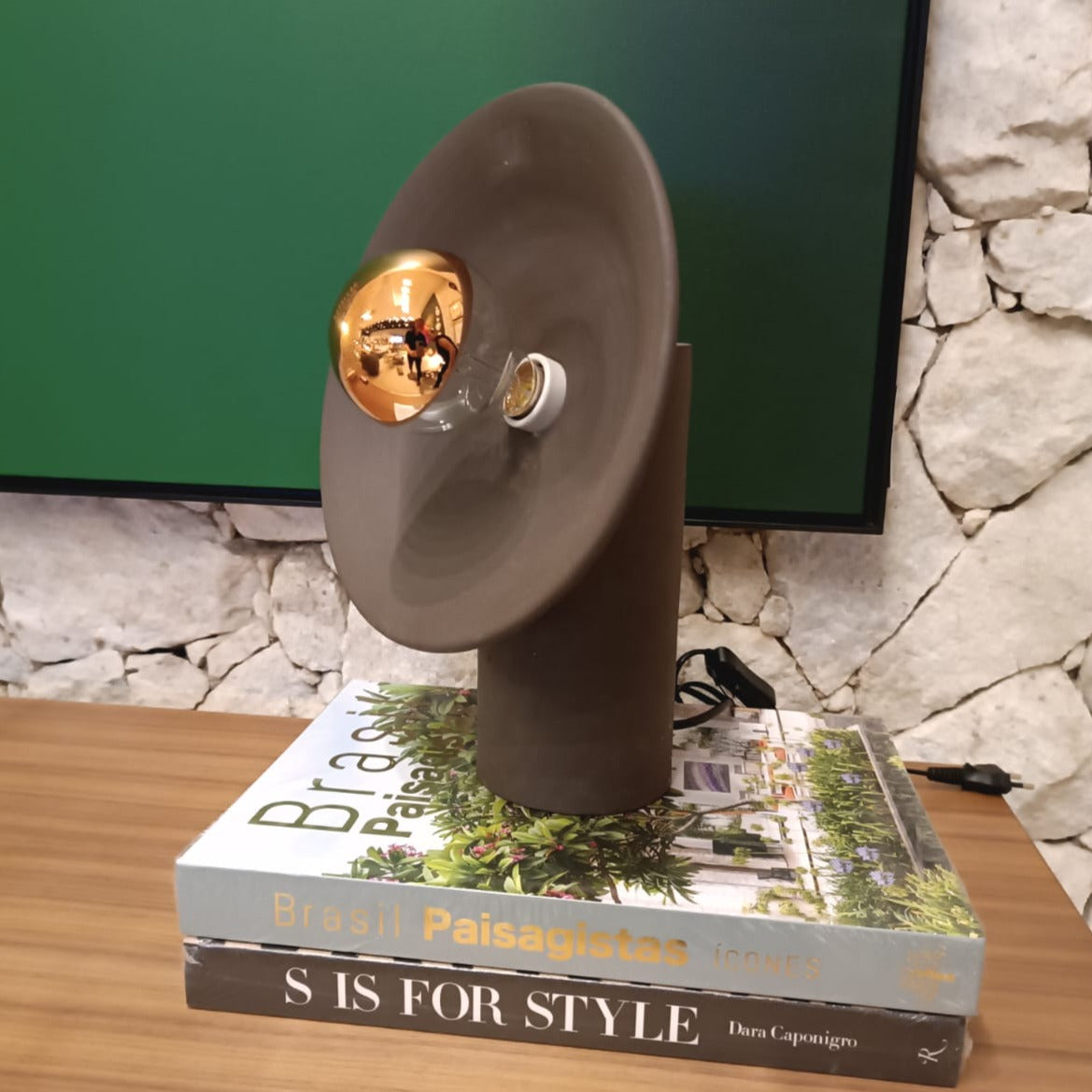 Venus lamp