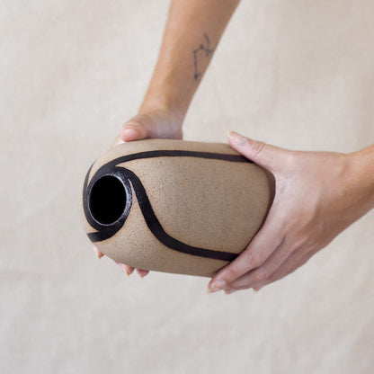 Eye Vase